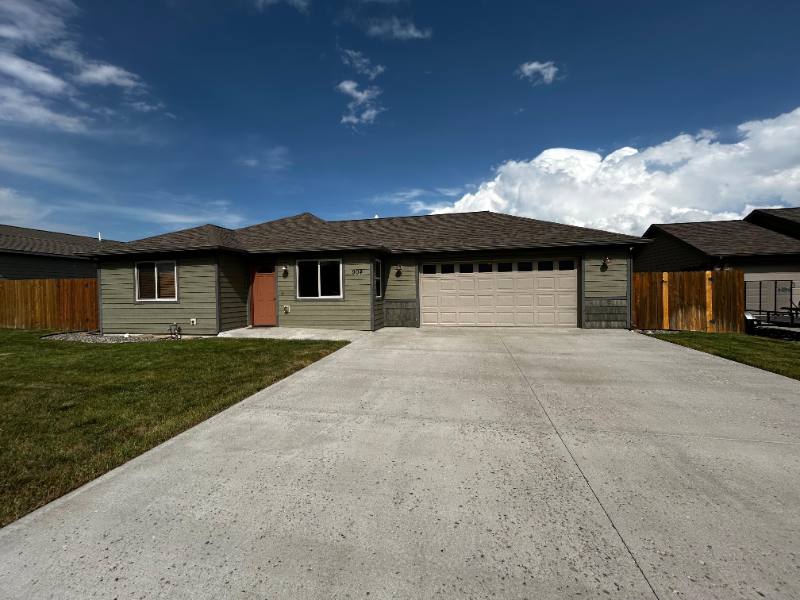 House for rent at 904 Meriwether Dr E, Livingston, MT 59047
