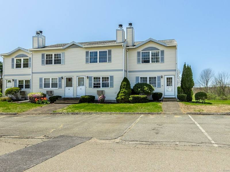 Condo for rent at 52 Crystal Lane, Storrs Mansfield, CT 06268