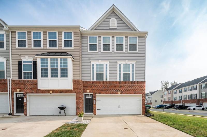 Townhouse for rent at 111 Half Moon Way, Fredericksburg, VA 22405