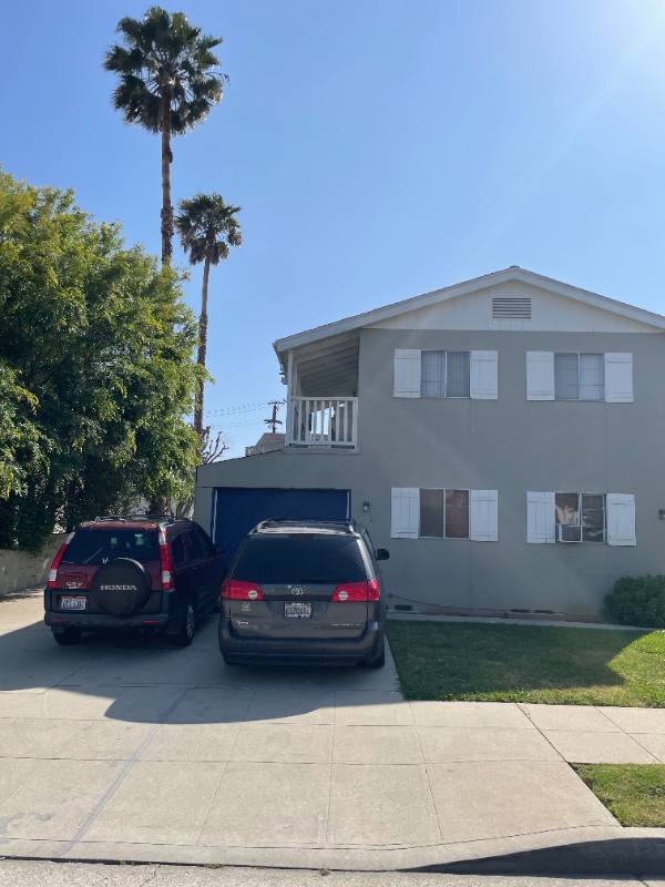 Apartment for rent at 1436 Harvard St #4, Santa Monica, CA 90404