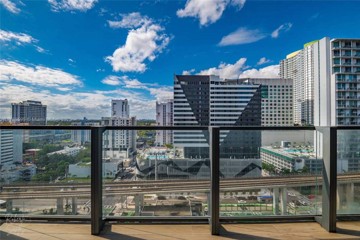 Condo for rent at 88 SW 7th St, Miami, FL 33130