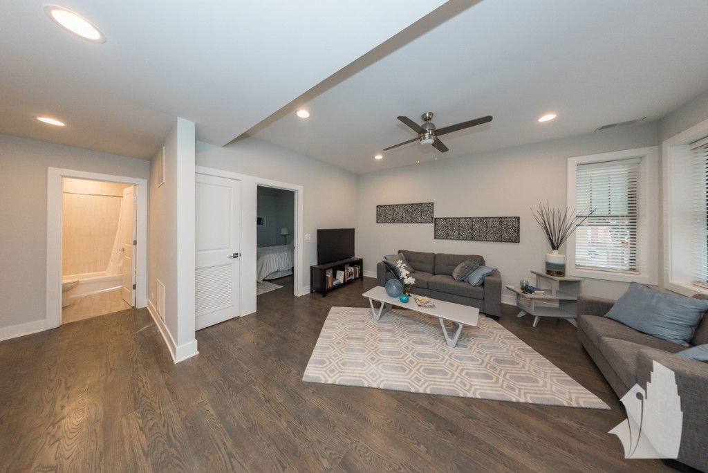 Apartment for rent at 2618 N Rockwell St #3, Chicago, IL 60647