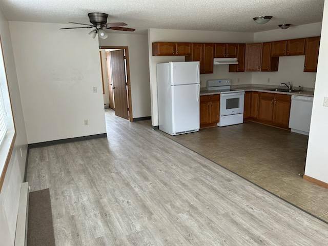 Townhouse for rent at 1300-1326 Charlotte St, Hammond, WI 54015