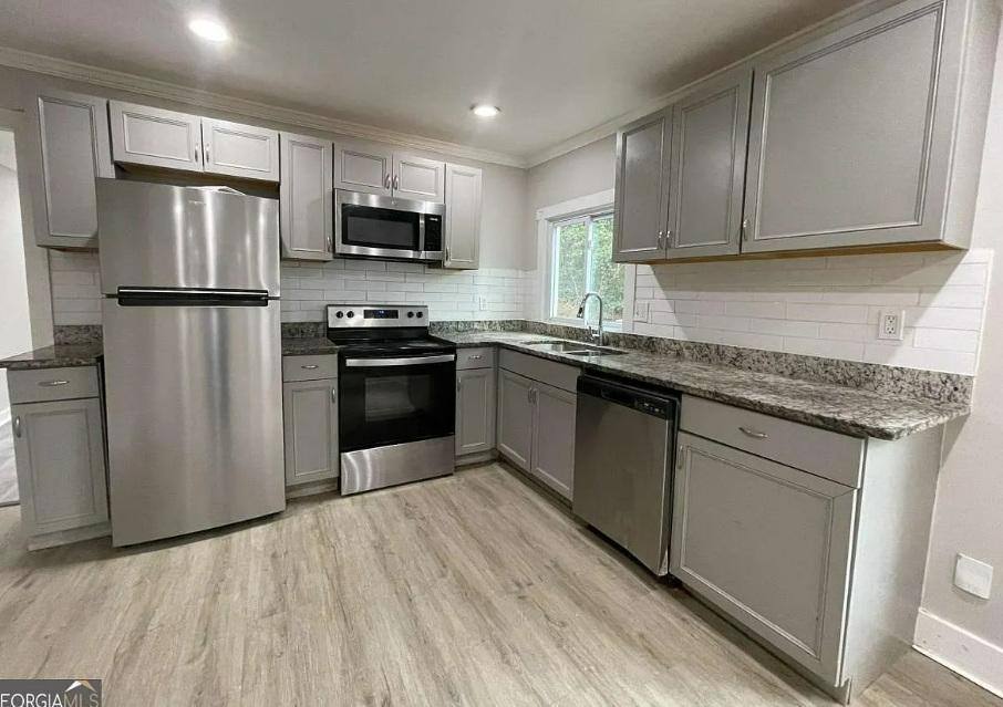 House for rent at 2161 Park Terrace #CO, Atlanta, GA 30337