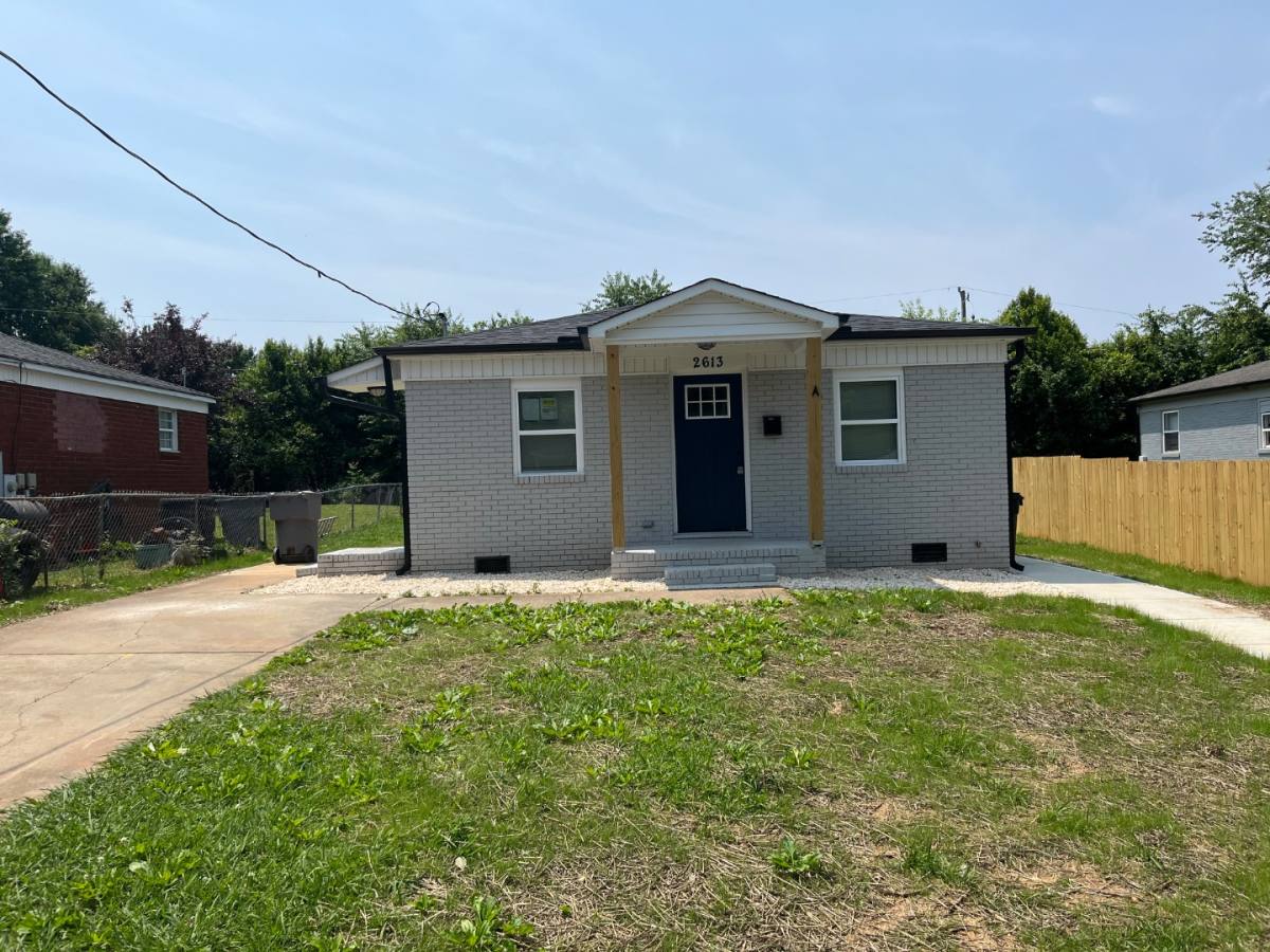 Apartment for rent at 2613 Dundeen St #A, Charlotte, NC 28216