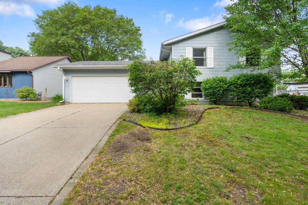 House for rent at 4518 American Ash Dr, Madison, WI 53704