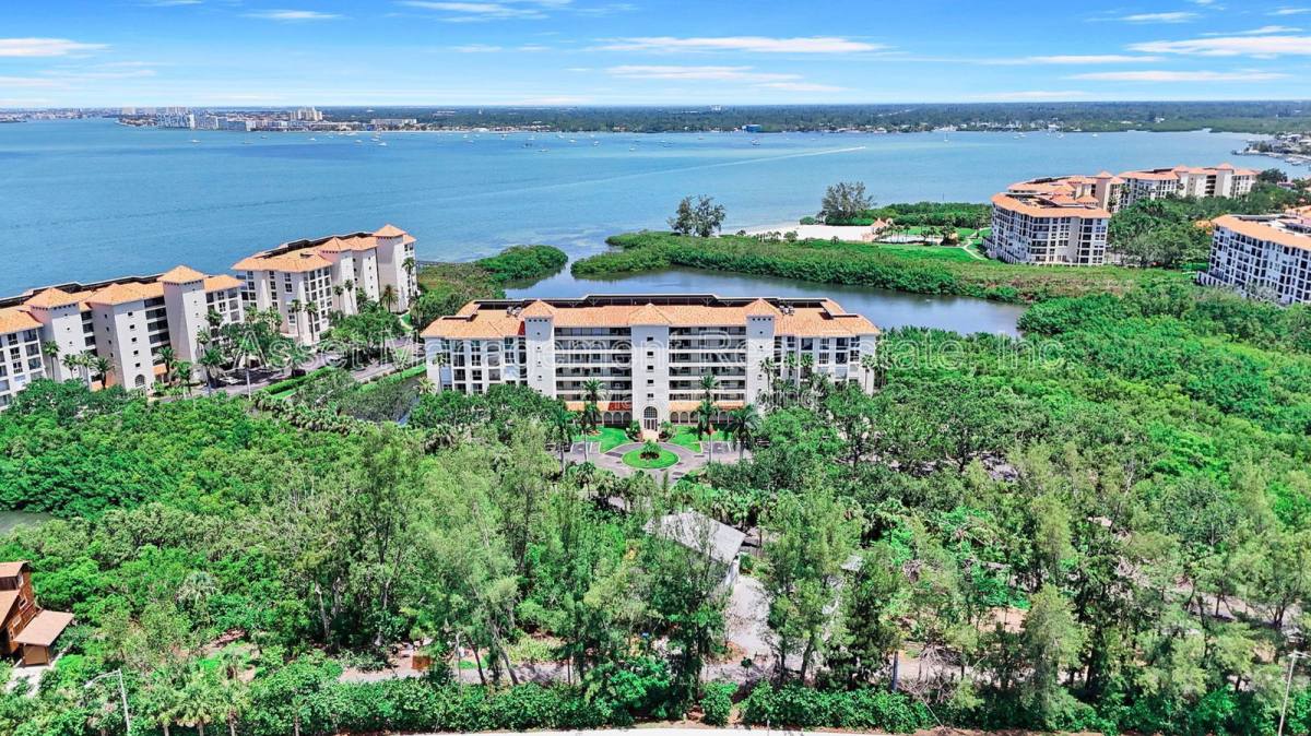 Condo for rent at 4801 Osprey Dr S #110, Saint Petersburg, FL 33711