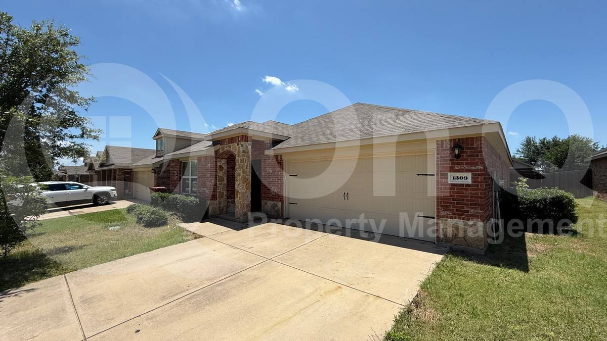 House for rent at 1309 Basswood Lane, Royse City, TX 75189