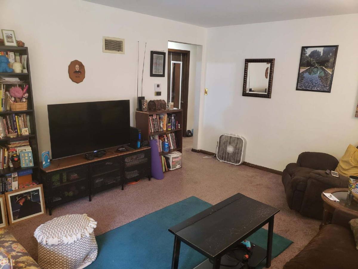 Townhouse for rent at 3332 S Springfield Ave, Milwaukee, WI 53207