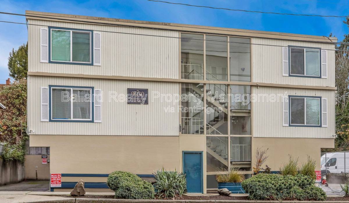 Apartment for rent at 9030 Greenwood Ave N #206, Seattle, WA 98103