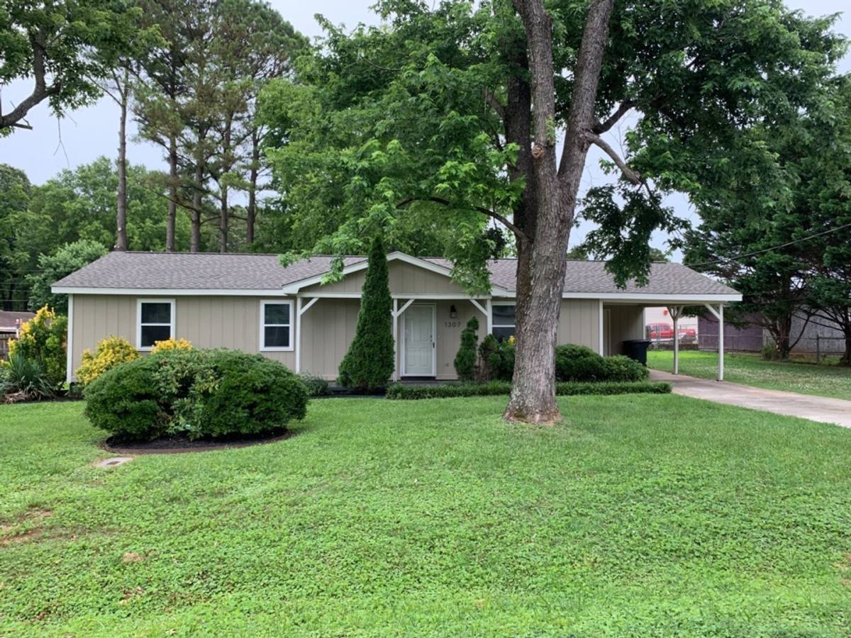 House for rent at 1307 Adams St, Tuscumbia, AL 35674