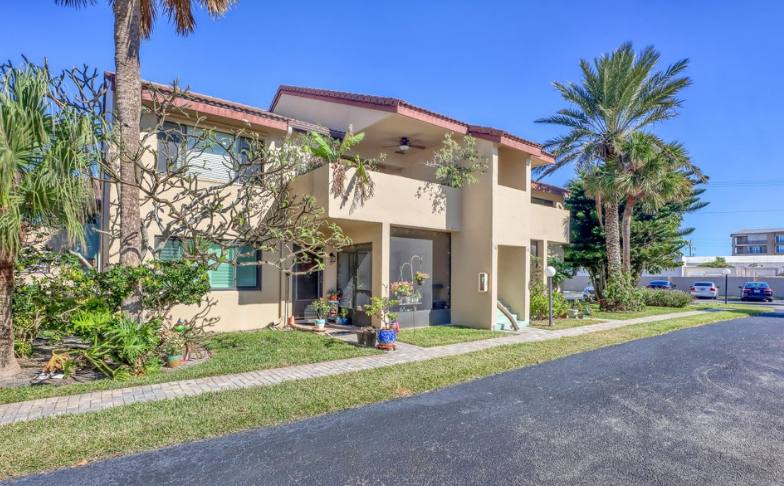 1145 N Shannon Ave #14, Indialantic, FL 32903