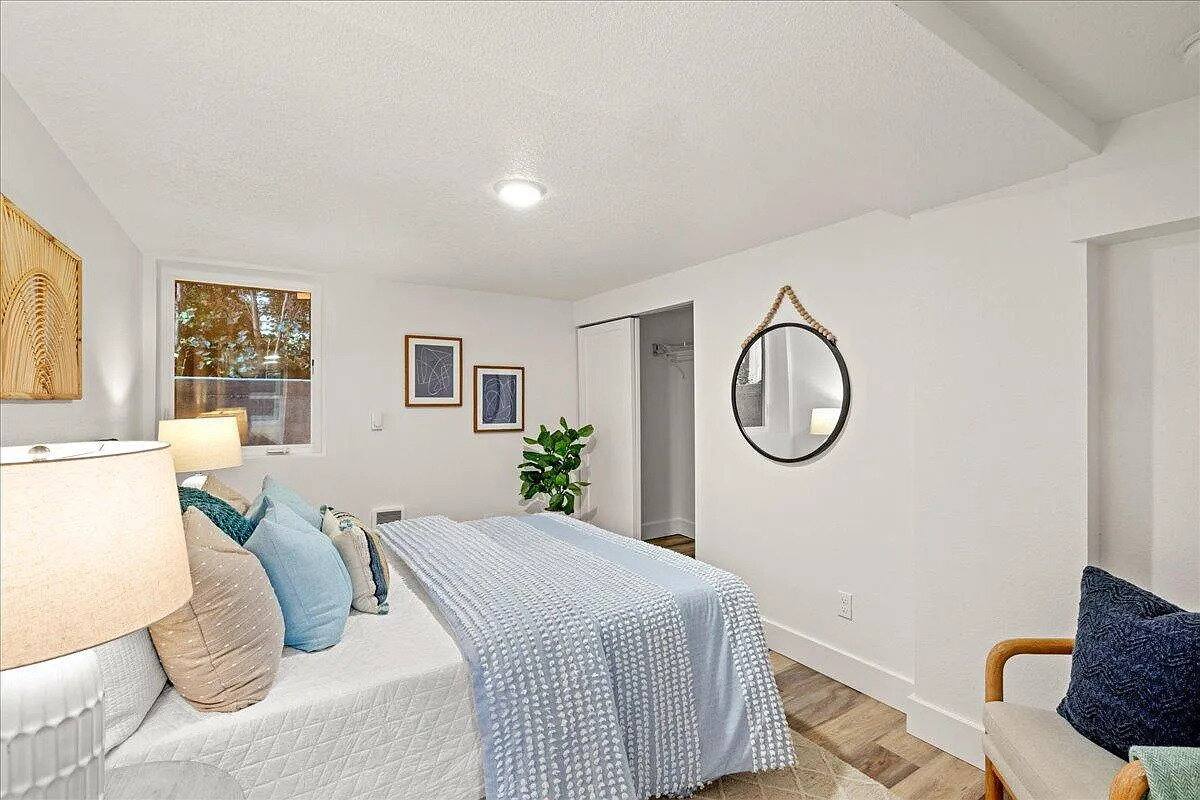 Apartment for rent at 5764 NE Garfield Ave, Portland, OR 97211