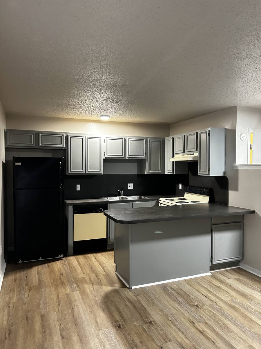 Apartment for rent at 115 E Hefferman St #202, Beeville, TX 78102