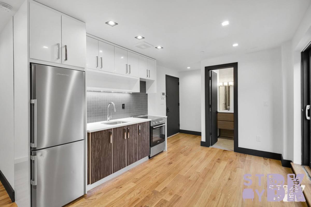 Apartment for rent at 242 Parkside Ave #3C, Brooklyn, NY 11226