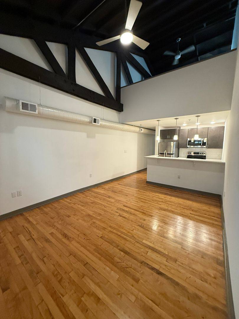 Apartment for rent at 1809 E Franklin St, Richmond, VA 23223