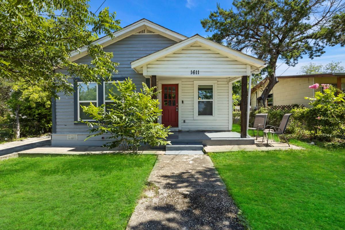 House for rent at 1611 E Carson St, San Antonio, TX 78208