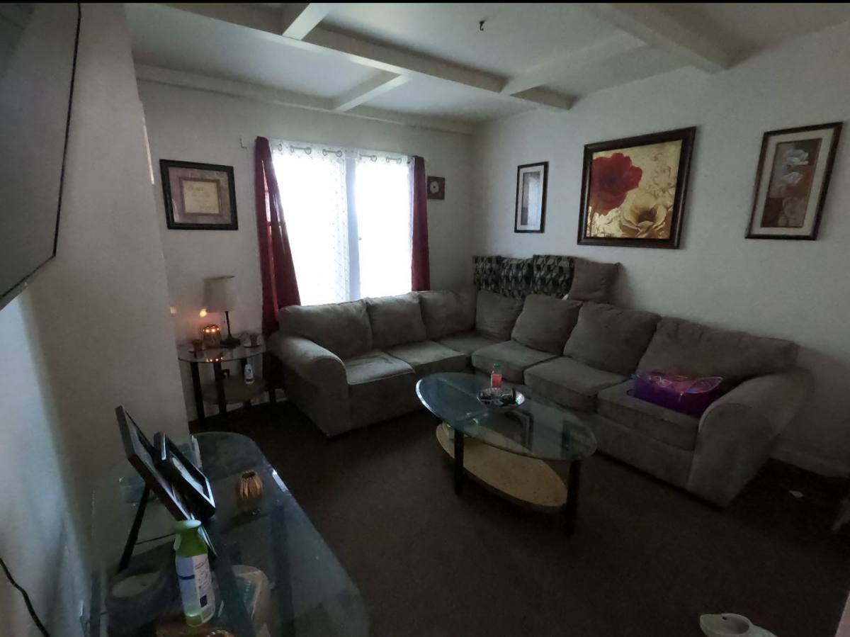 House for rent at 1675B W 15th St, Erie, PA 16505