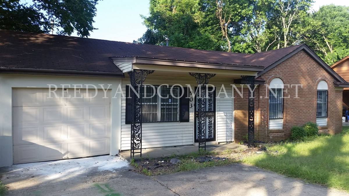 House for rent at 903 W Raines Rd, Memphis, TN 38109