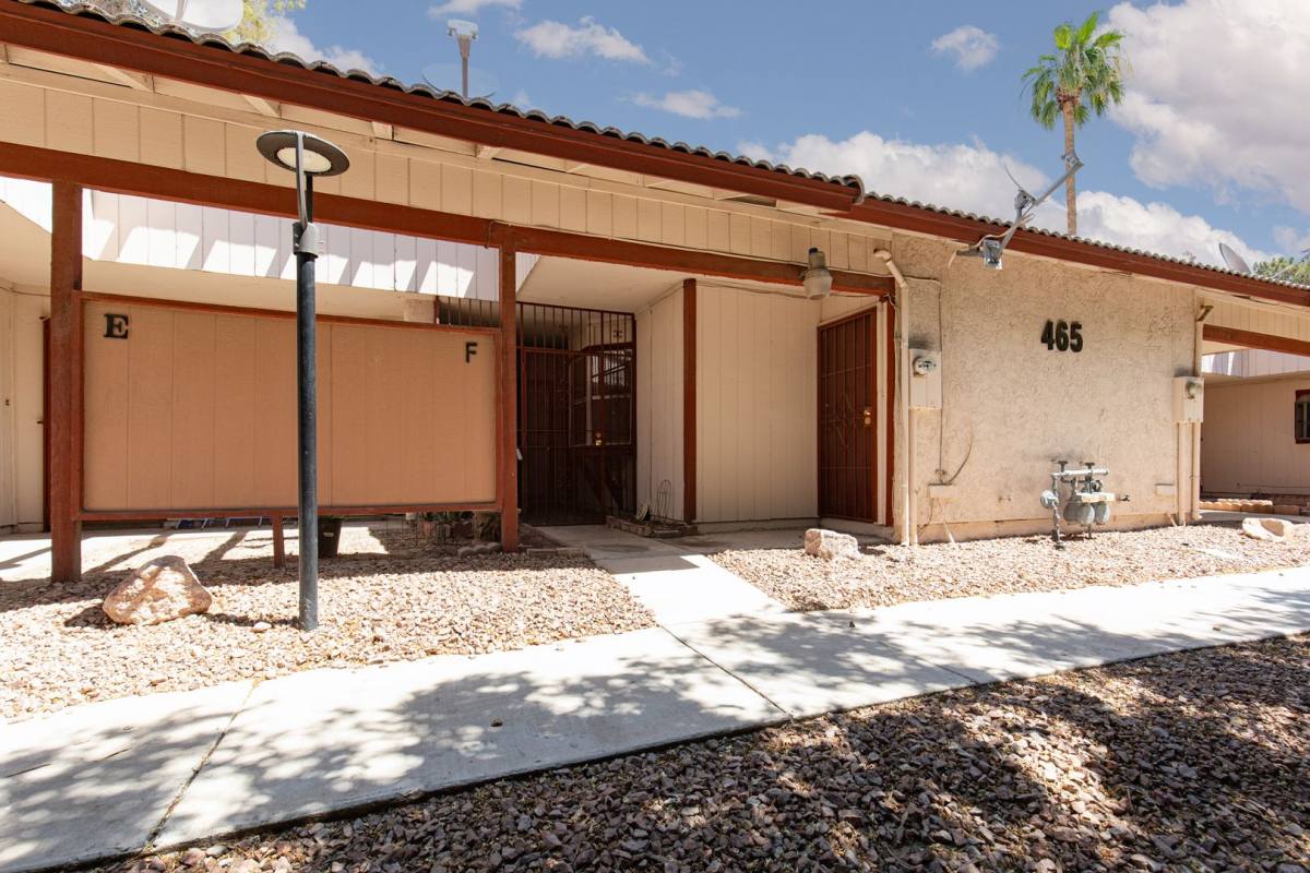 House for rent at 465 N Lamb Blvd, Las Vegas, NV 89110