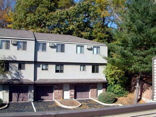 Townhouse for rent at 124 Coalpit Hill Rd, Danbury, CT 06810