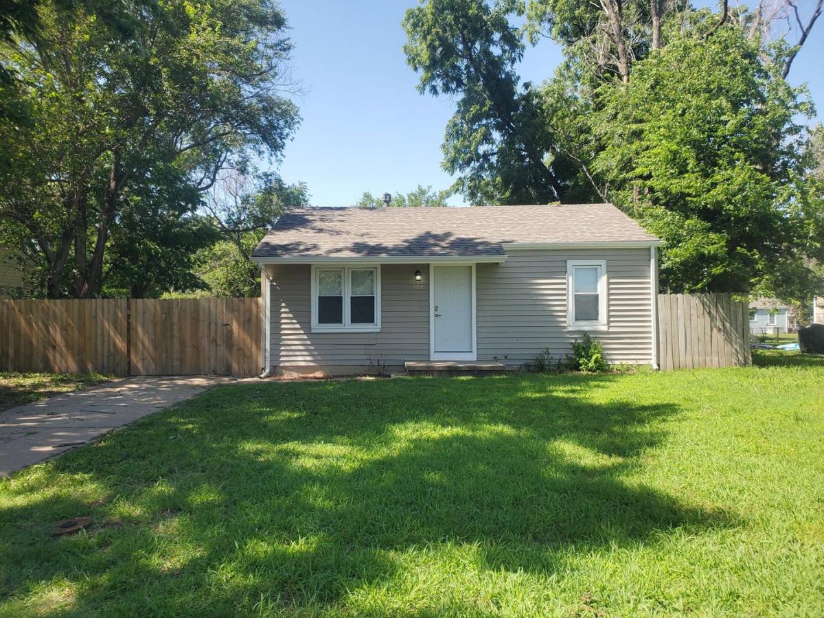 House for rent at 314 W Grover, Wichita, KS 67217