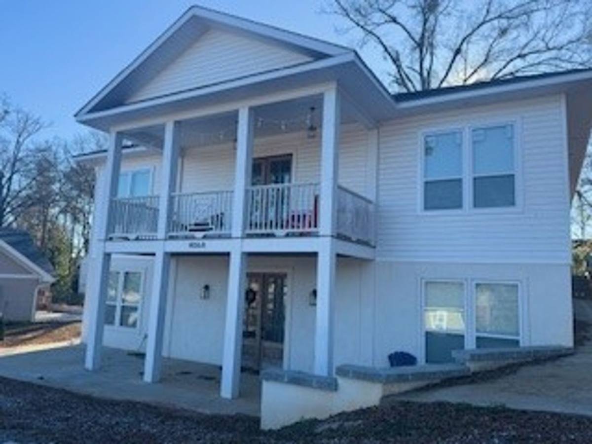 Apartment for rent at 406 Daniel Court, Greenwood, SC 29649