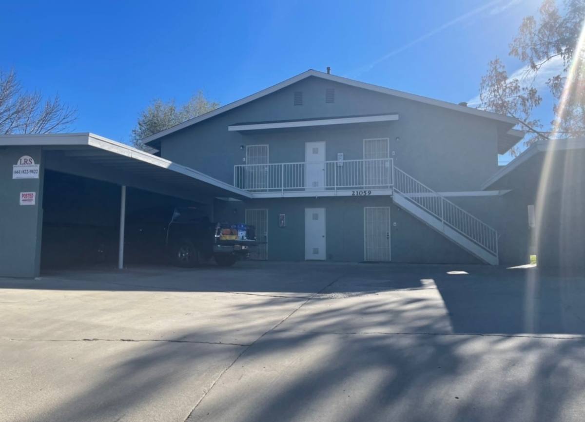 Apartment for rent at 21059 Santa Barbara Dr, Tehachapi, CA 93561