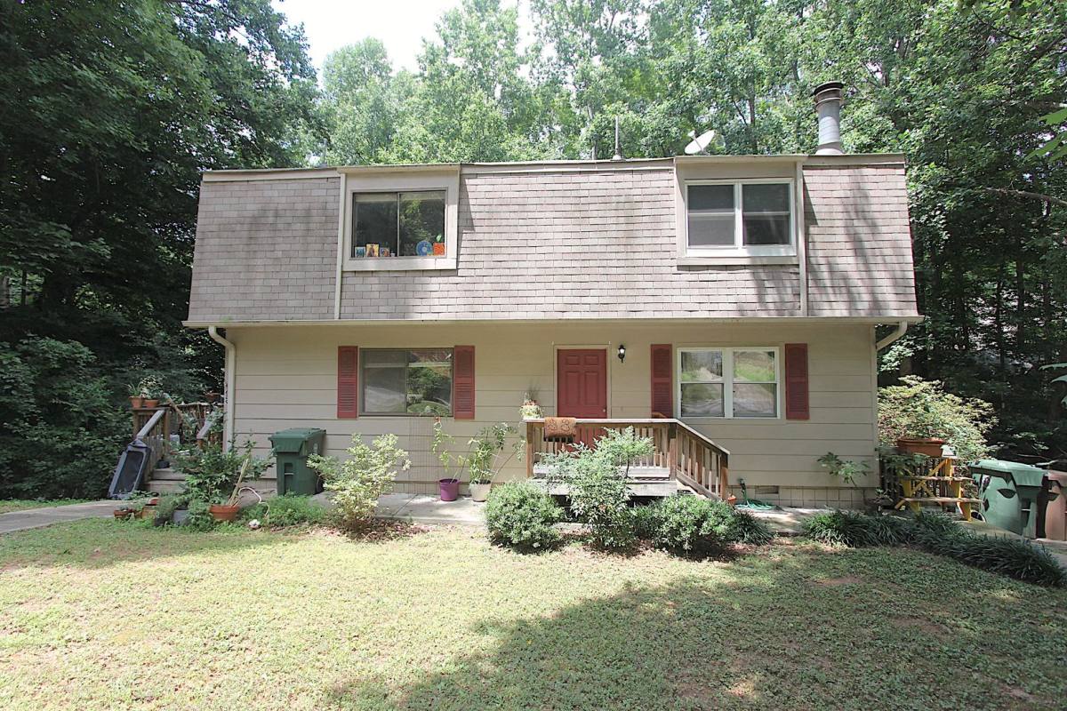House for rent at 631 Branniff Dr, Cary, NC 27513