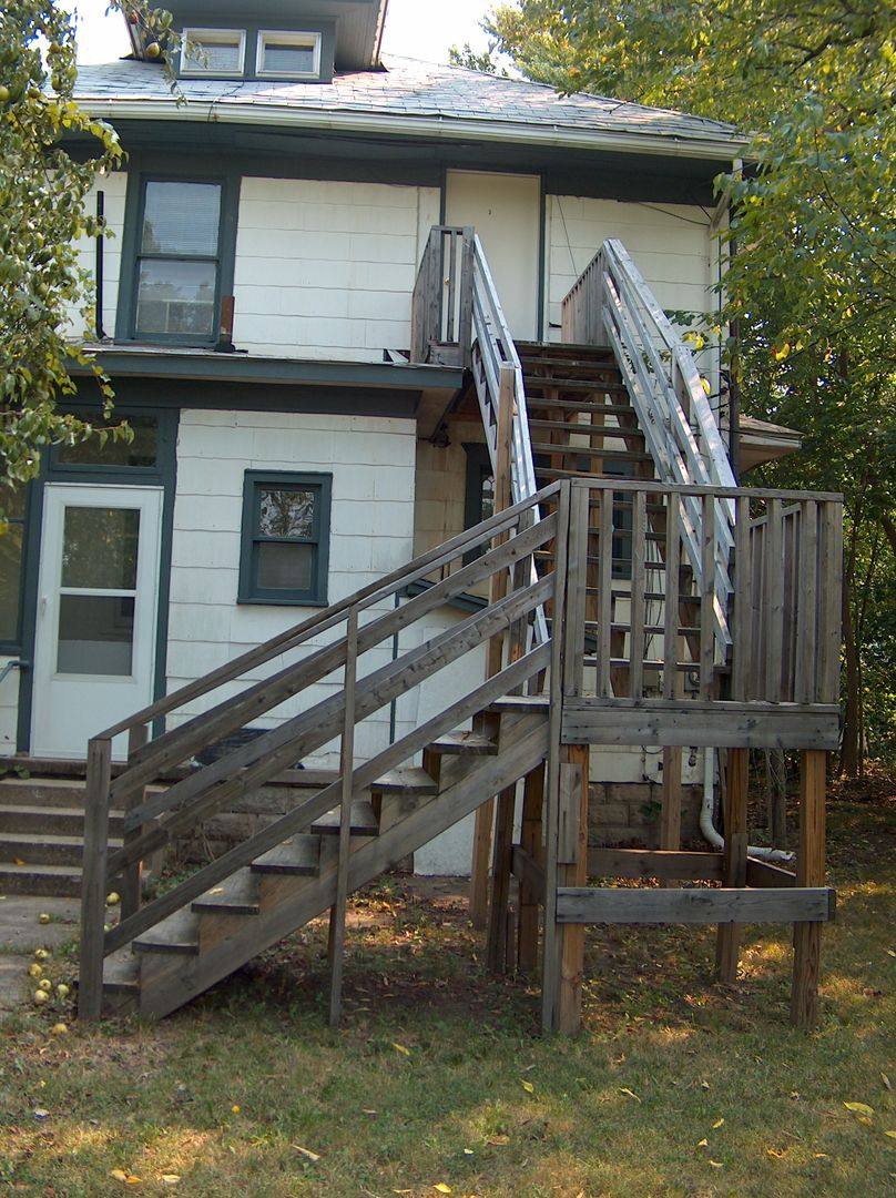 Apartment for rent at 910 N 9th St, Lafayette, IN 47904