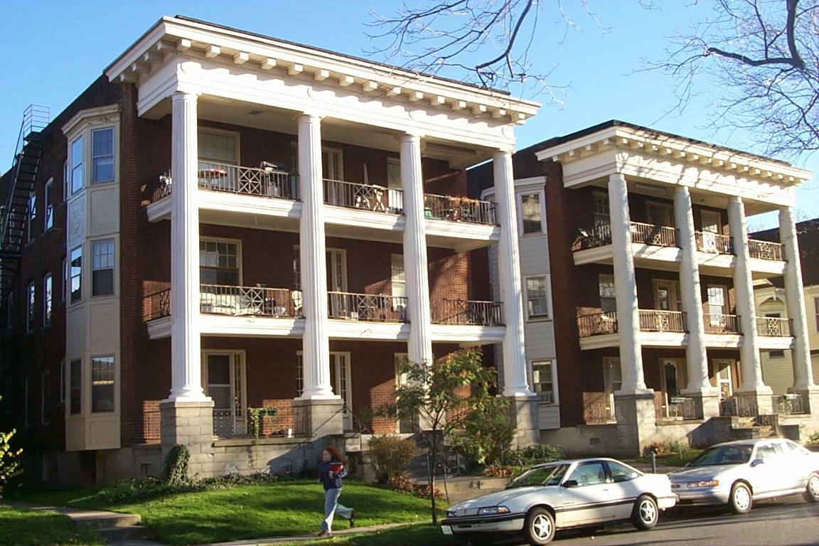 Apartment for rent at 194 Oxford St, Rochester, NY 14607