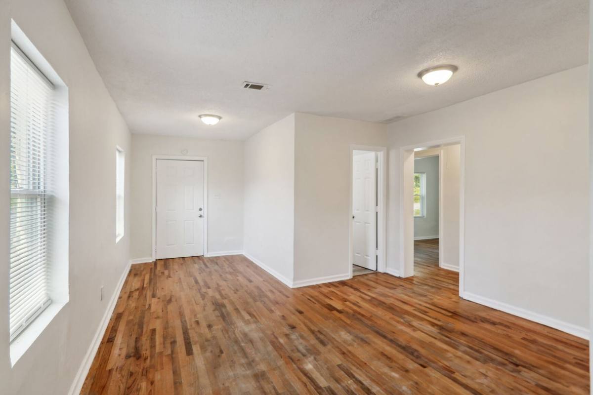 Apartment for rent at 619 Oliver St NW, Atlanta, GA 30318