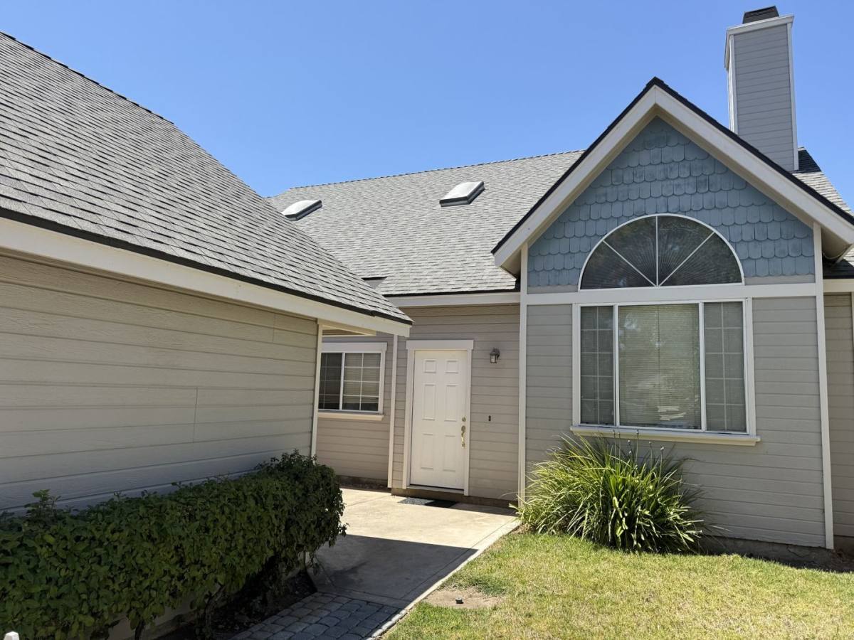 Apartment for rent at 80 & 84 Brewer St, Templeton, CA 93465