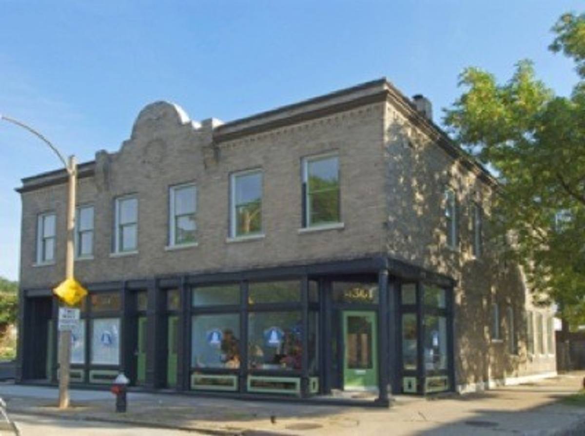 Apartment for rent at 4301 Arco Ave, Saint Louis, MO 63110