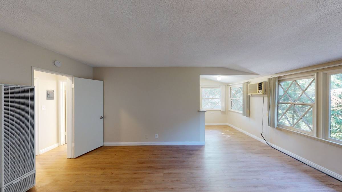 Apartment for rent at 709 Locust St, Pasadena, CA 91101