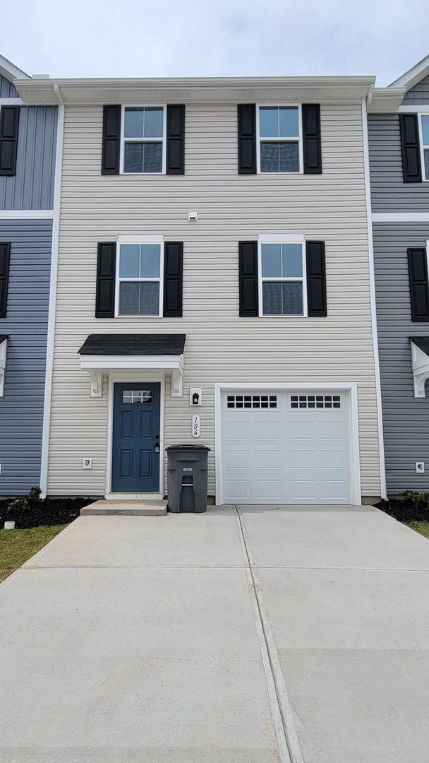 Townhouse for rent at 106 Verdant Leaf Way, Greenville, SC 29617
