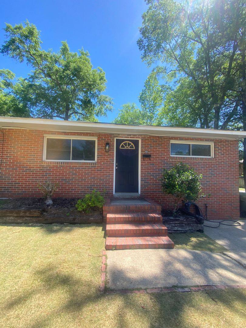 House for rent at 506 Perry St, Auburn, AL 36830