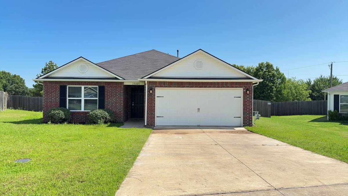 House for rent at 15005 S 284th E Ave, Coweta, OK 74429