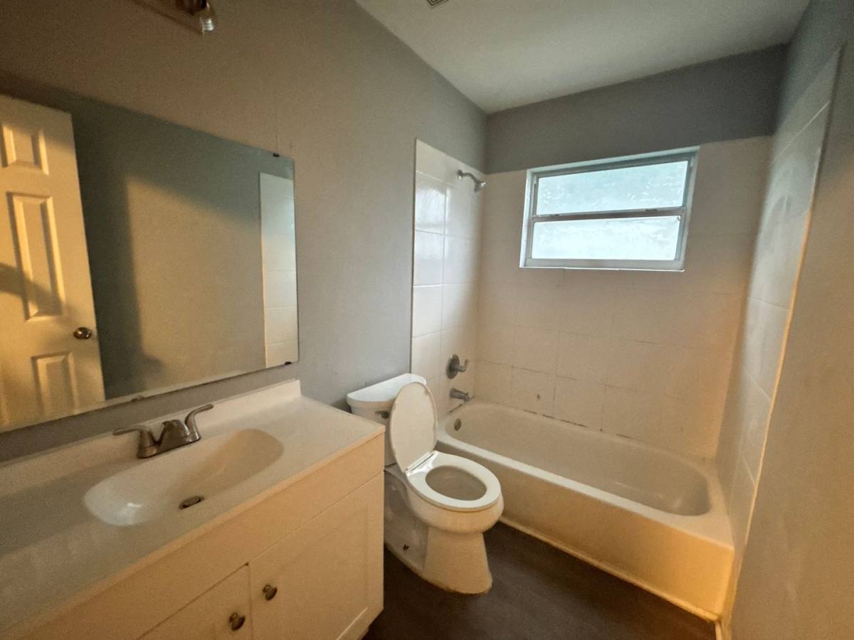 Apartment for rent at 1101 SW 61st St, Gainesville, FL 32607