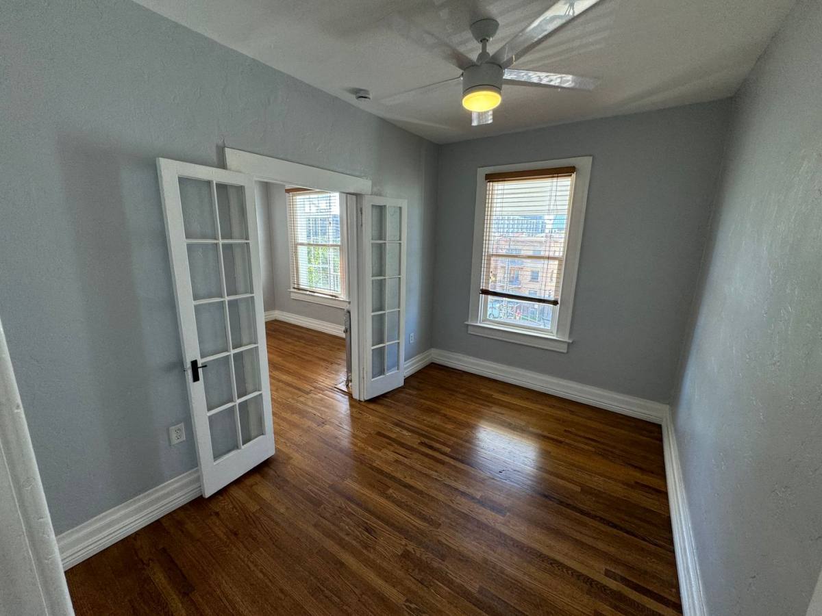 Apartment for rent at 215 S 300 E, Salt Lake City, UT 84111