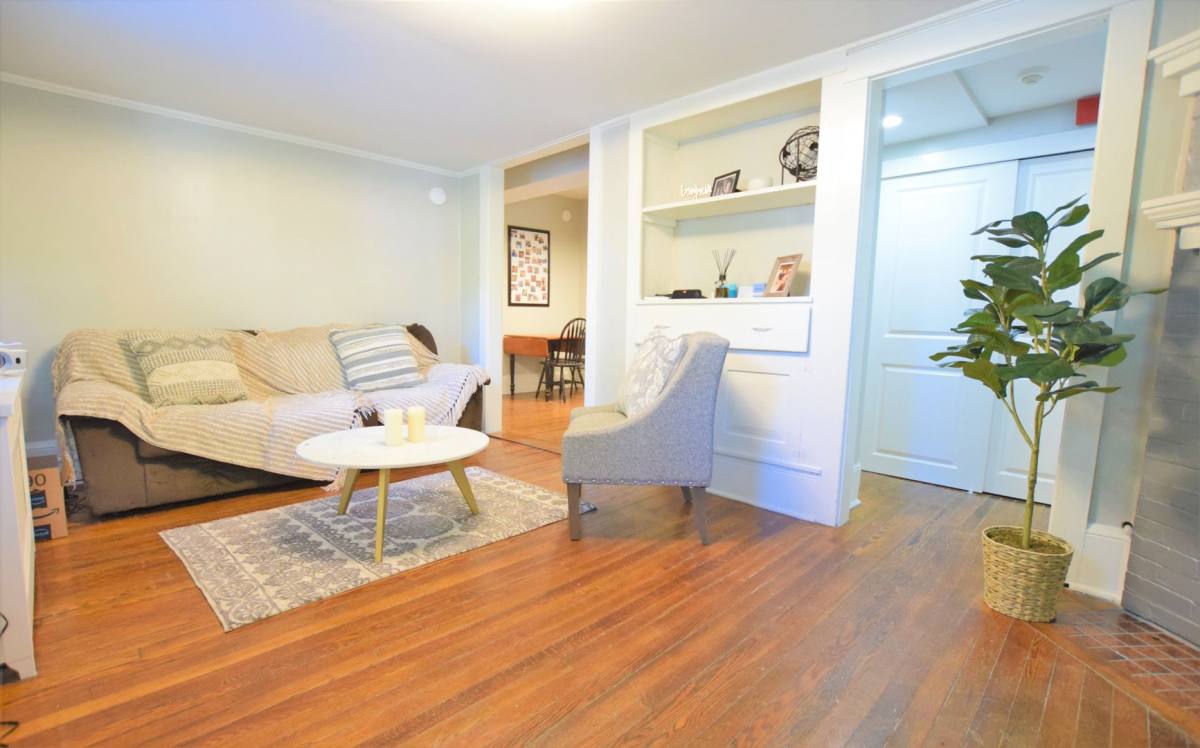Apartment for rent at 609 E State St, Ithaca, NY 14850