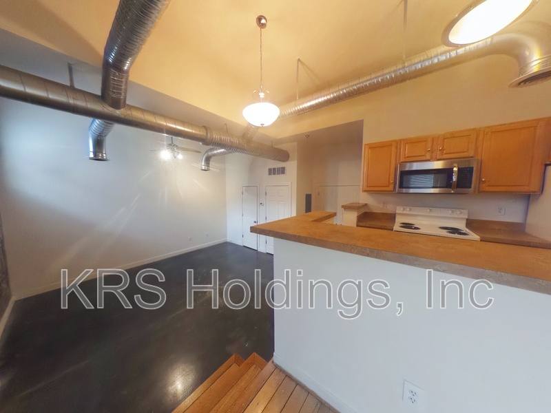 Apartment for rent at 302 Goshen St, Richmond, VA 23220