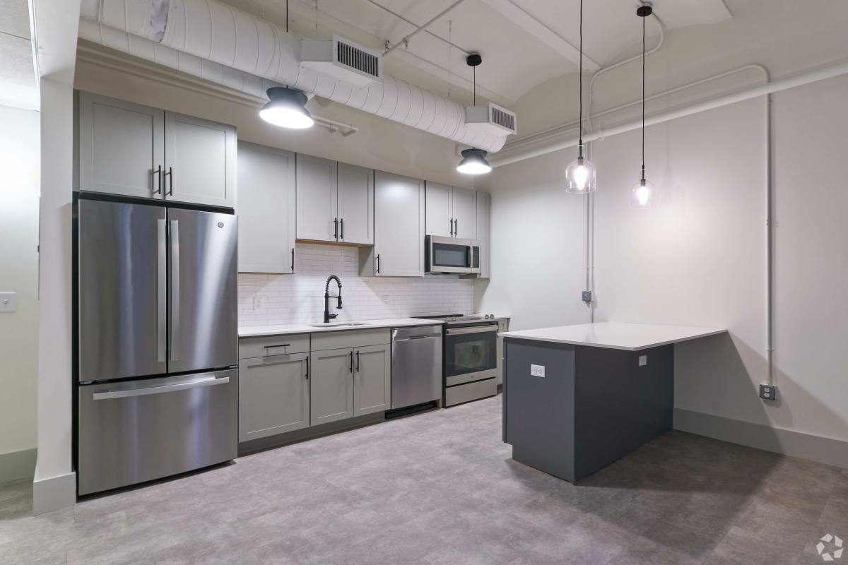 Apartment for rent at 39 State St, Rochester, NY 14614