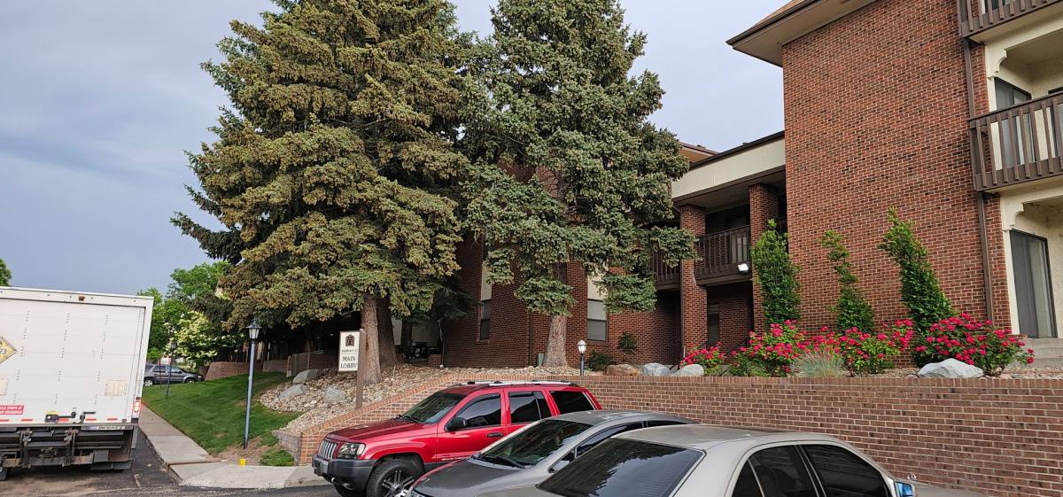 Condo for rent at 13950 E Oxford Place, Aurora, CO 80014