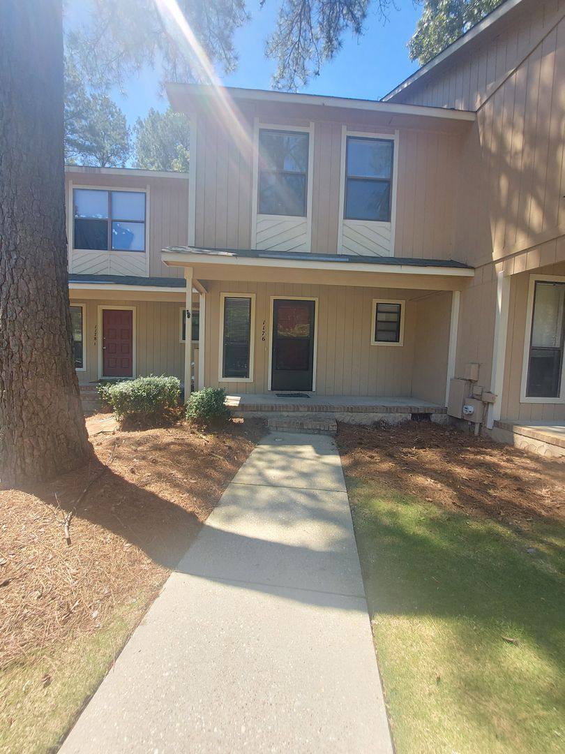 Townhouse for rent at 1176 Wrenwood Court, Fayetteville, NC 28303