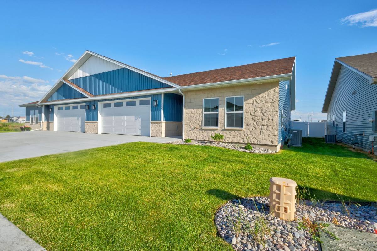 Townhouse for rent at 228 Dakota Ave, Providence, UT 84332
