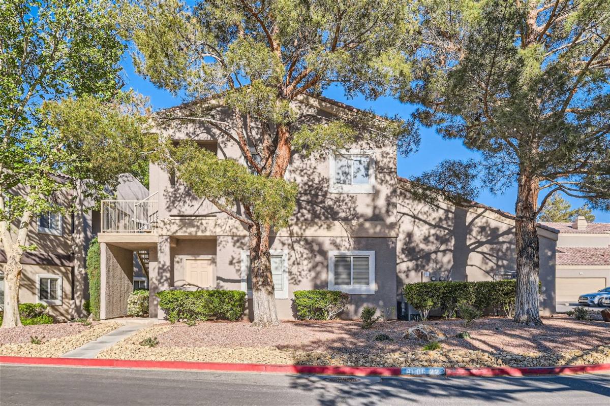Condo for rent at 5250 S Rainbow Blvd, Las Vegas, NV 89118