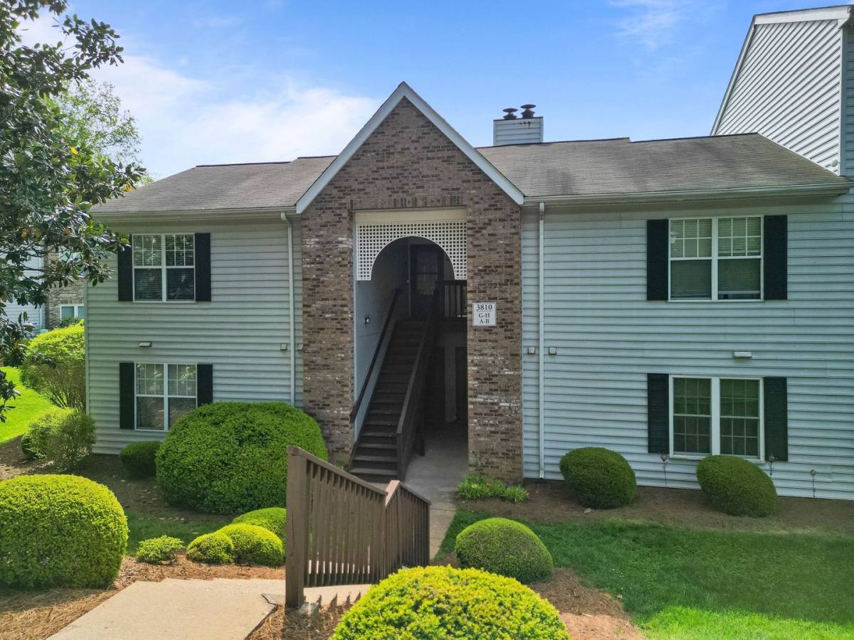 House for rent at 3810 Old Rosebud Court #L, Clemmons, NC 27012