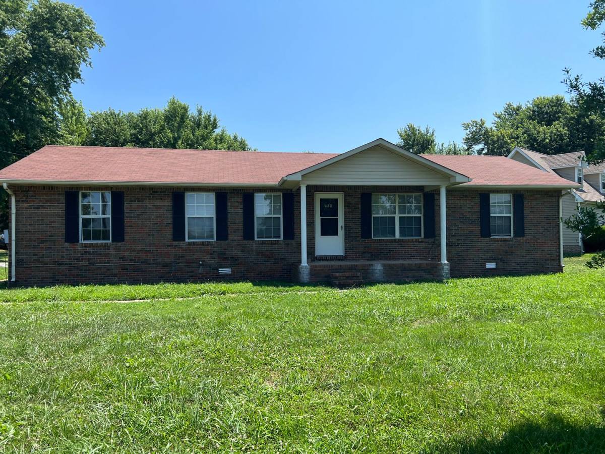 House for rent at 488 Hugh Hunter Rd, Oak Grove, KY 42262