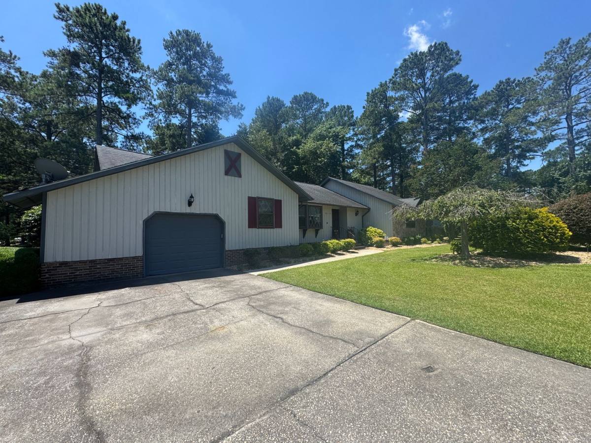 House for rent at 3619 Thorndike Dr, Fayetteville, NC 28311